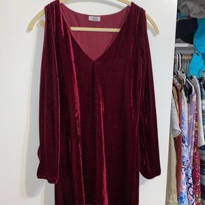 - Tobi red Velvet Dress